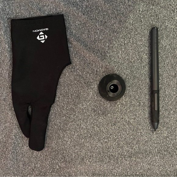 Gaomon PD1161 Drawing/animation pad. (Pad, cords, pen, pen stand,drawing sleeve) - Picture 7 of 8